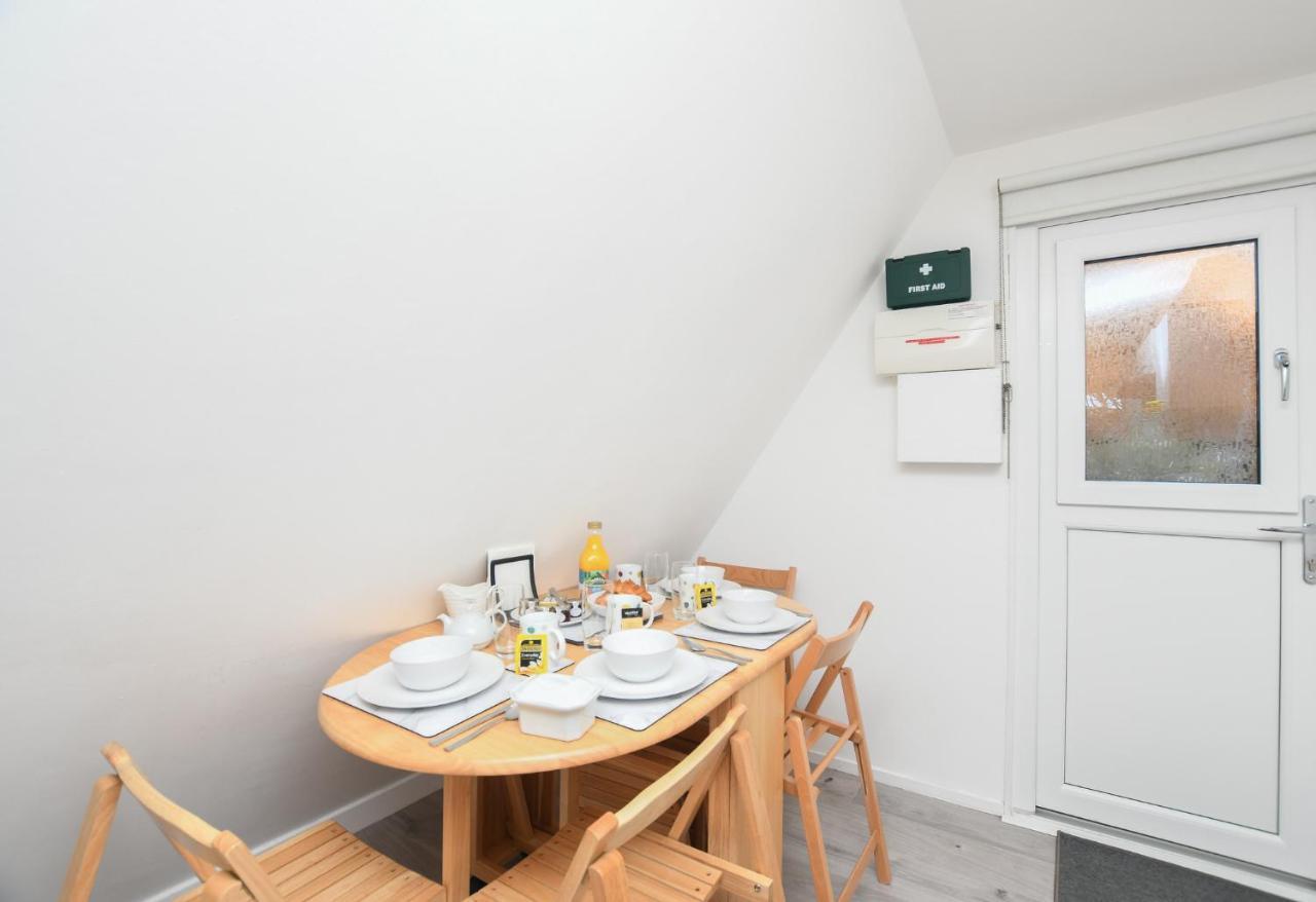 Chalet 47 By The Sea Kingsdown  Екстер'єр фото